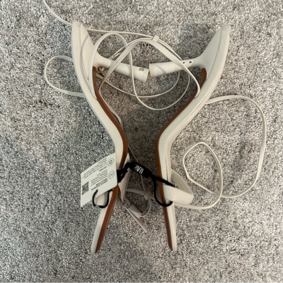 NWT Zara White Square Toe Wrap Heeled Sandals - Picture 12 of 14